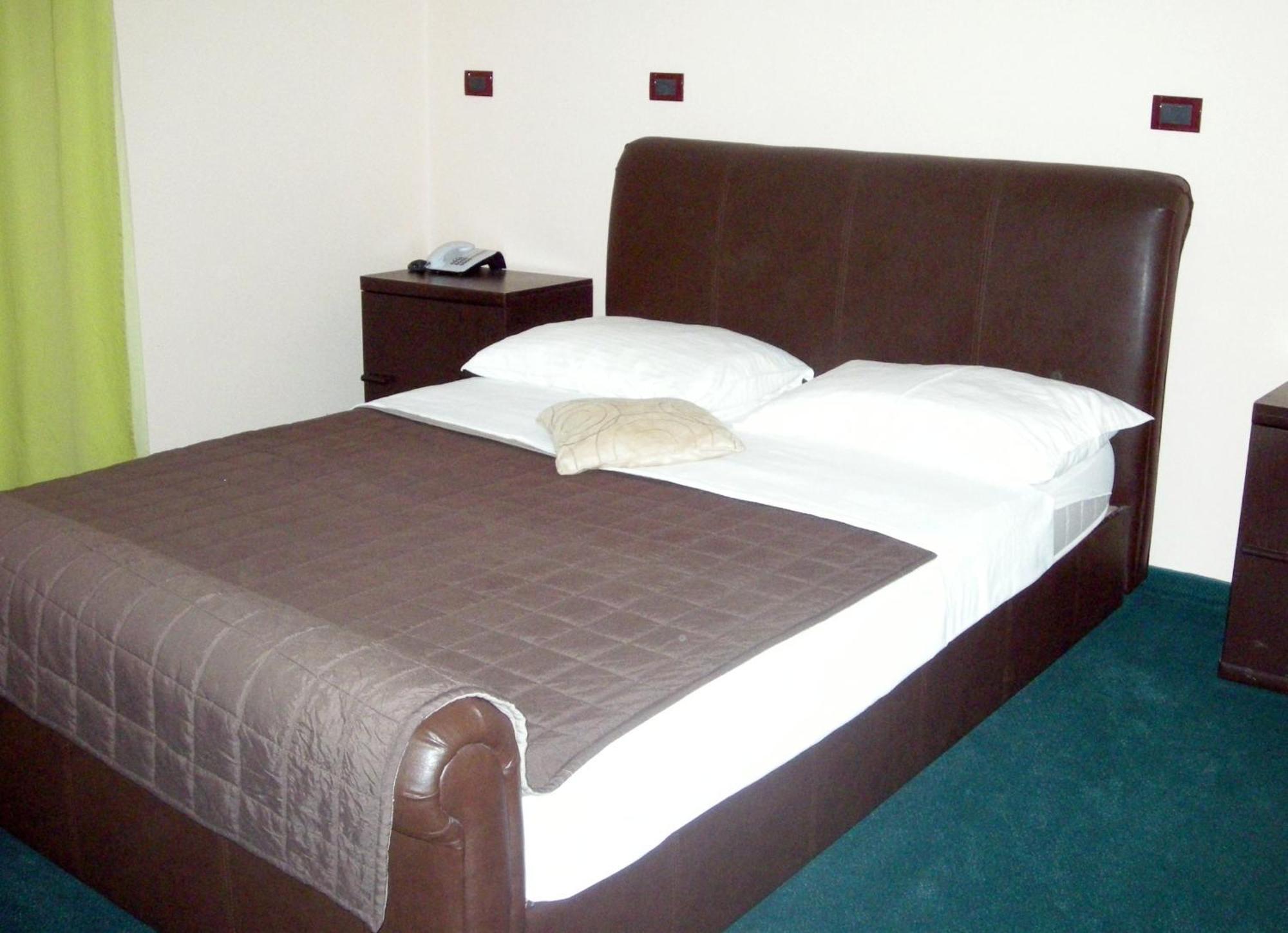 Hotel Zephyr - Plovanija Buje Oda fotoğraf